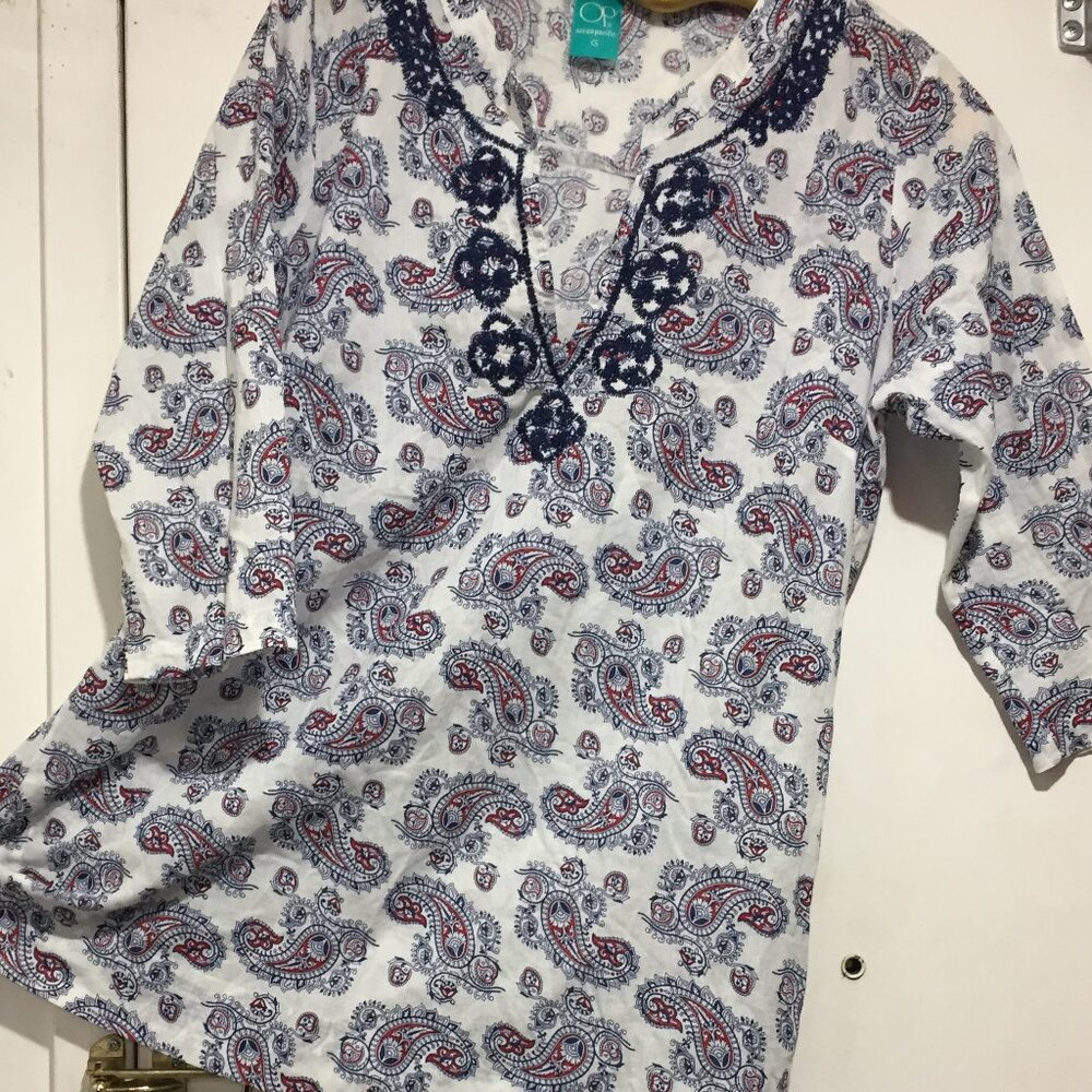 OCEAN PACIFIC EMBROIDERED V-NECK PRINT BLOUSES SIZE L